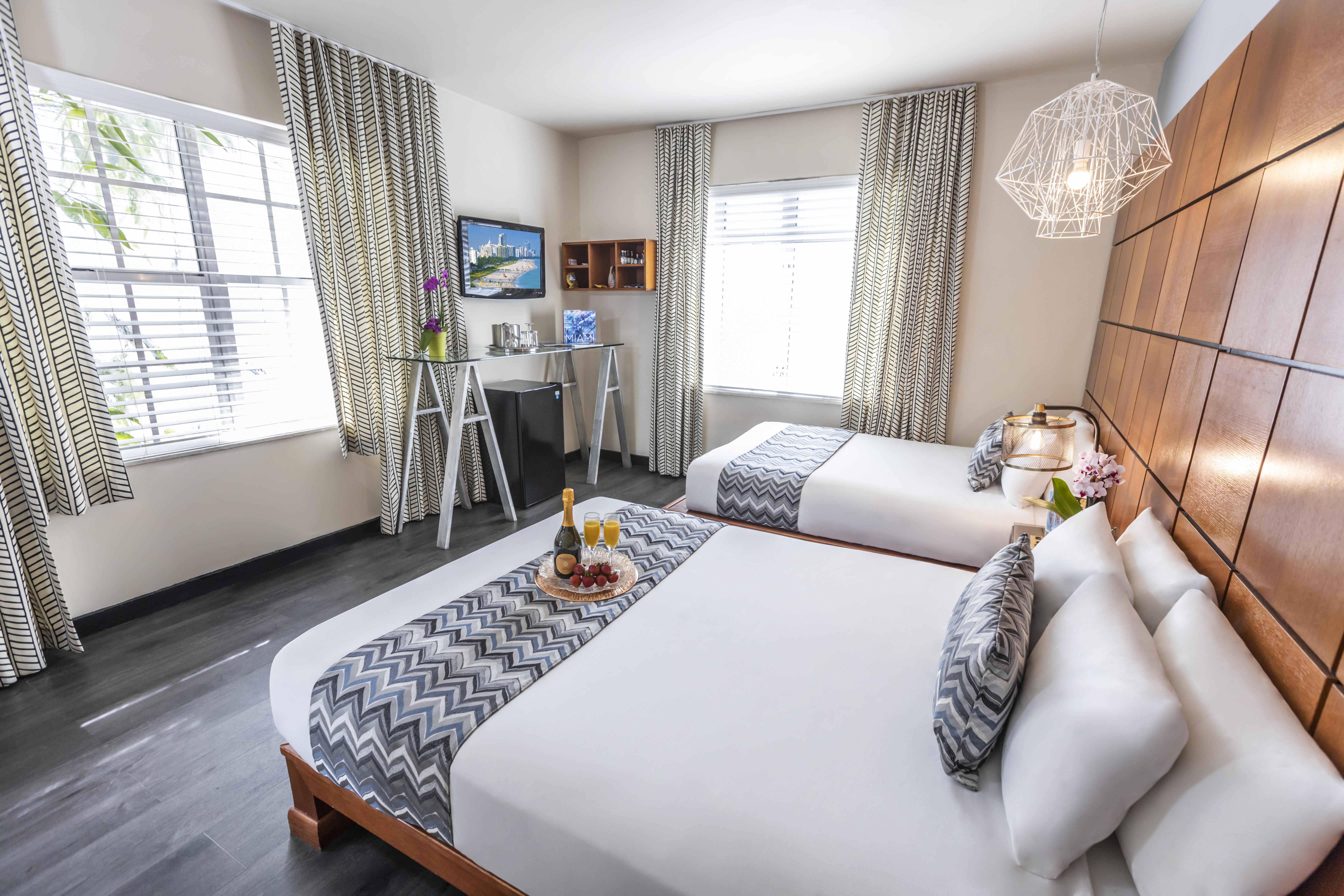 Chesterfield Hotel & Suites Майами-Бич Экстерьер фото