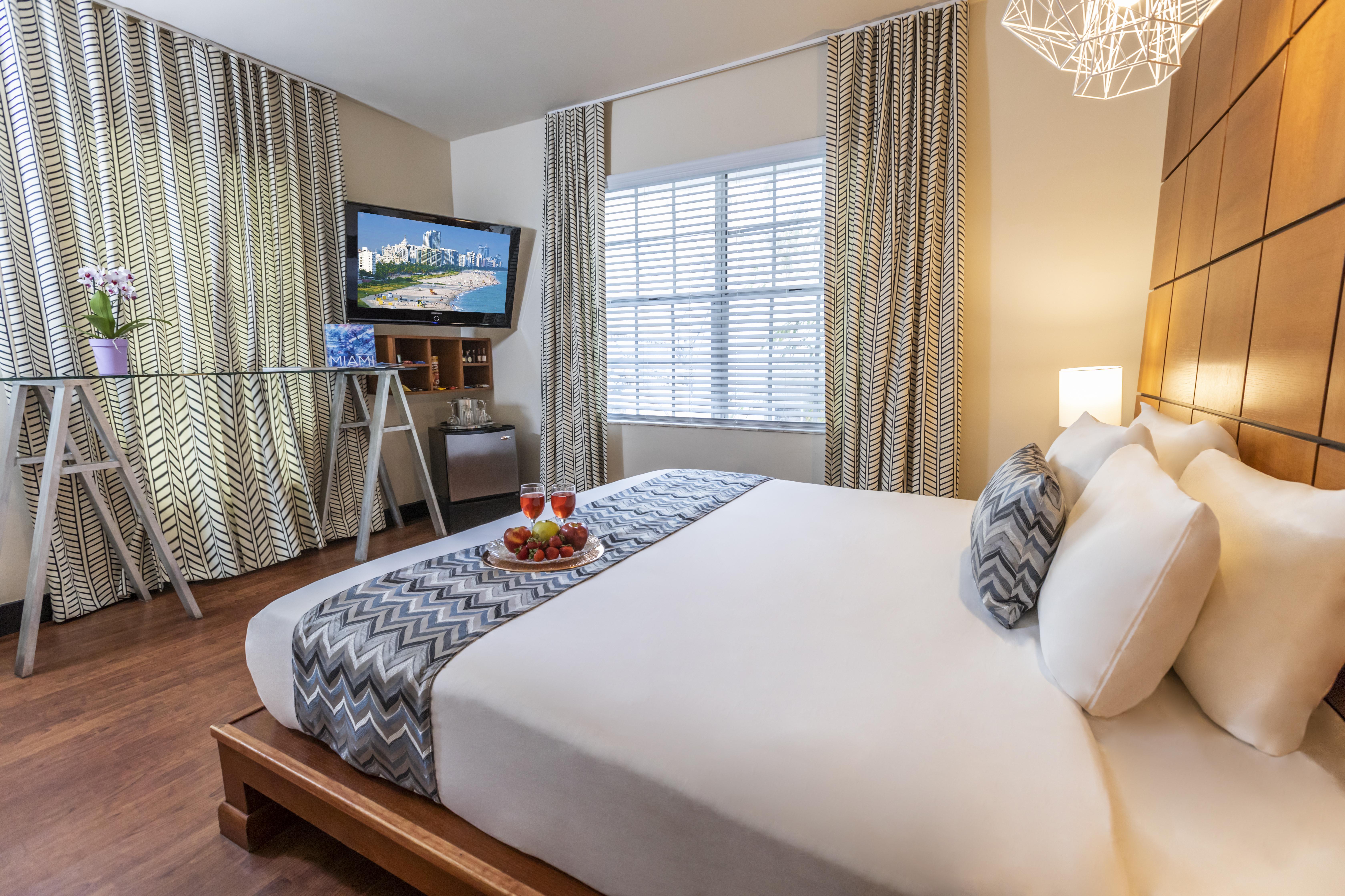 Chesterfield Hotel & Suites Майами-Бич Экстерьер фото